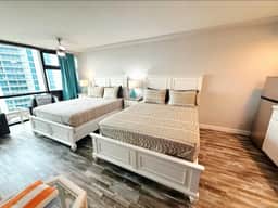 Coastal 2 queen Unit w/kitchenette, pool, tiki bar - Image 2