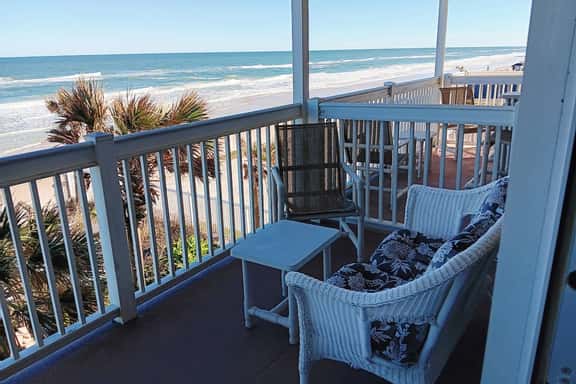 Oceanfront 1 bdrm w/balcony, pool, hot tub & more - Image 1