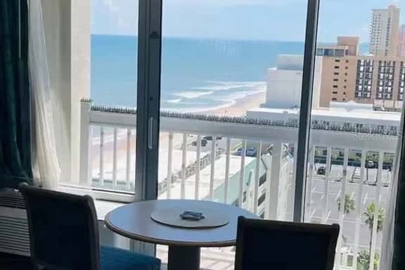 Oceanview Resort Studio — Daytona Beach - Image 1