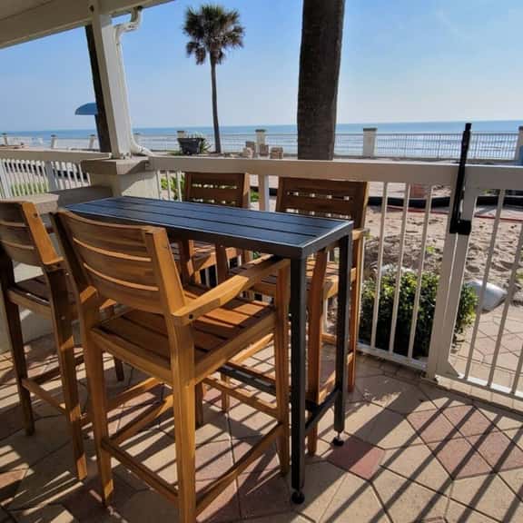 Upgrades galore oceanfront 1 bd - Image 1