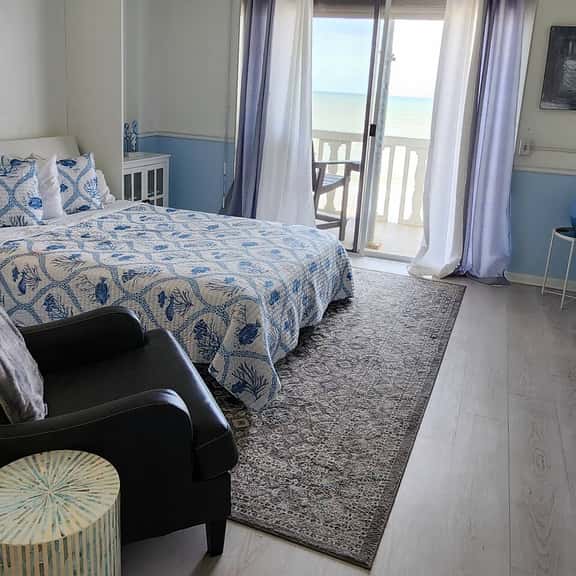 Ormond OceanFront Luxury Studio Condo w/kitchen - Image 1