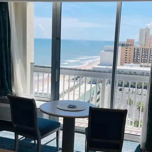 Oceanview Resort Studio — Daytona Beach - Image 1
