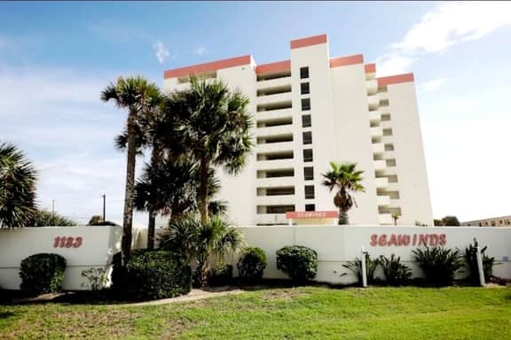 Quiet direct oceanfront 2 bed 2 bath condo w/pool - Image 5