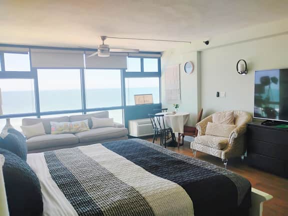 Spectacular Oceanfront Studio w/kitchenette - Studio - Image 3
