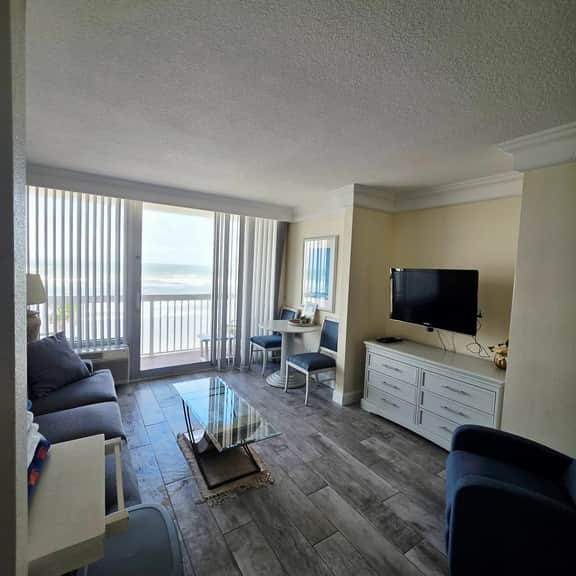 Daytona Beach Resort 1 bdrm family condo w/kitchen - Image 4